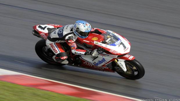 Superbike: Checa domina fim de semana na Austrália