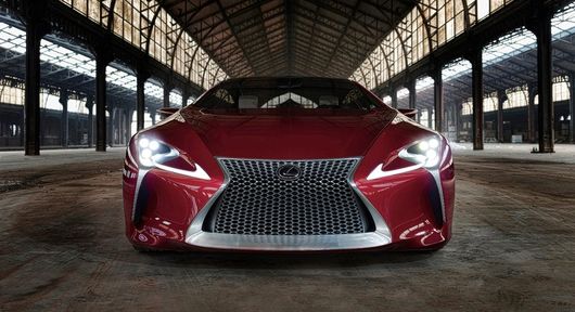 280812lexuslflc2.jpg 280812lexuslflc2.jpg