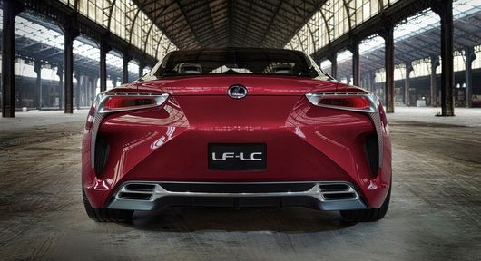 280812lexuslflc3.jpg 280812lexuslflc3.jpg