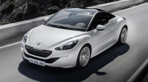 Peugeot revela facelift do RCZ coupé