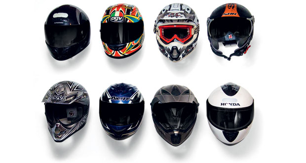 Suporte para capacetes