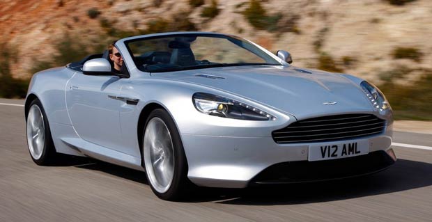 Mahindra e grupo inglês disputam Aston Martin