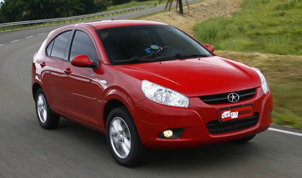 JAC reduz preços de J3 e J6