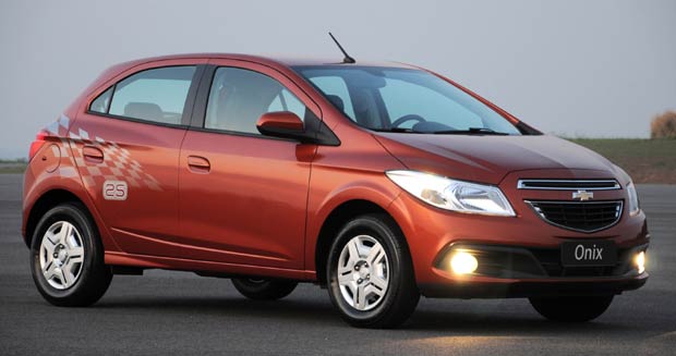 GM faz recall do Onix 1.0
