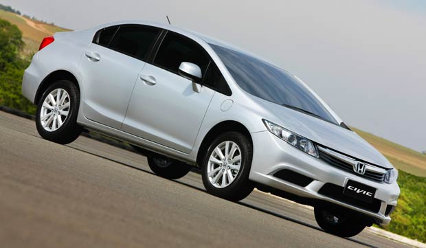 010213_civic_04.jpg 010213_civic_04.jpg