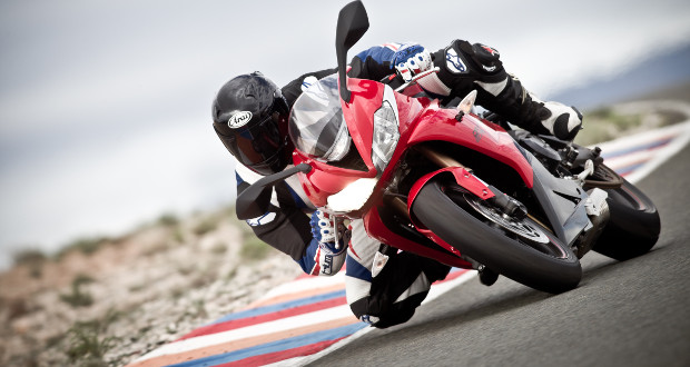 Triumph abre concessionária em Porto Alegre Triumph abre concessionária em Porto Alegre