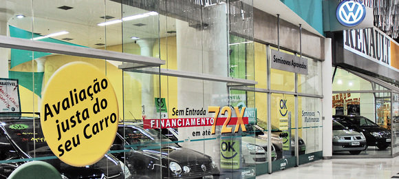 Em SP, decreto isenta proprietário de comunicar venda de carro ao Detran