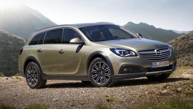 Opel/Vauxhall Insignia Country Tourer é revelado