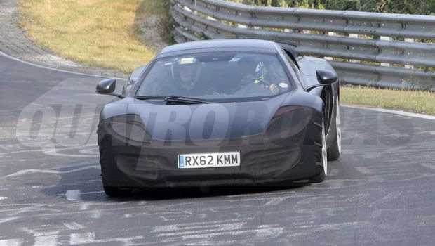 McLaren prepara facelift do MP4-12C
