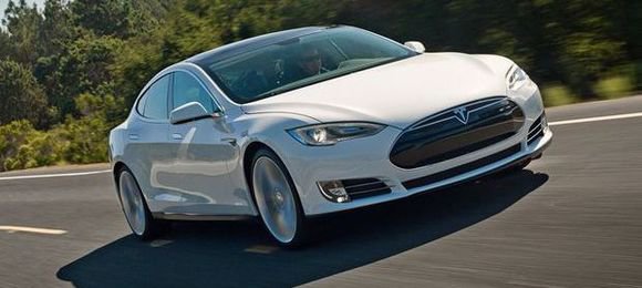 Ações da Tesla Motors batem mais um recorde em 2013