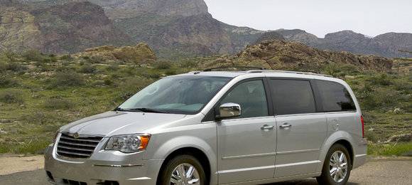Chrysler faz recall da Town & Country