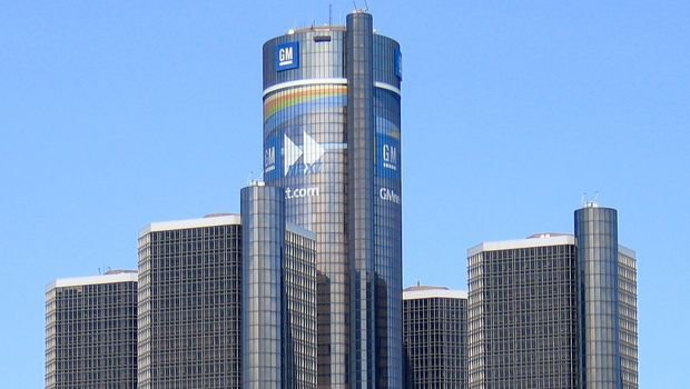 Homem de negócios dá detalhes sobre “resgate” da GM