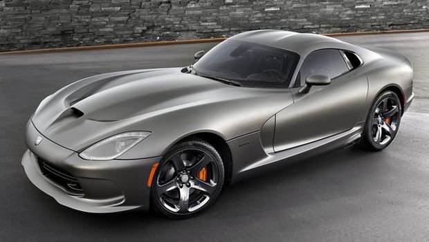 SRT Viper GTS ganha pacote Anodized Carbon