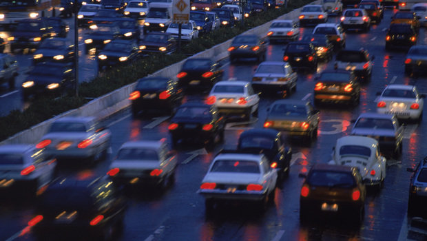 São Paulo tem um carro para cada dois habitantes, diz levantamento