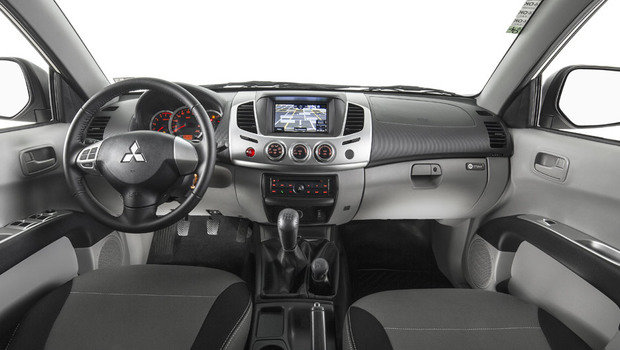 l200savana02.jpeg l200savana02.jpeg