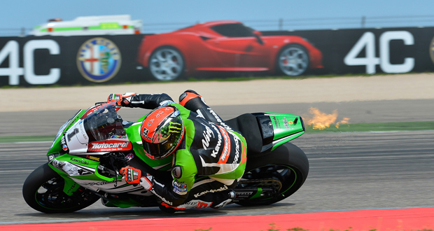 SBK: Tom Skyes domina e vence as duas baterias na Espanha SBK: Tom Skyes domina e vence as duas baterias na Espanha
