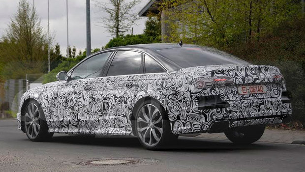 audi-s6-facelift-traseira.jpeg audi-s6-facelift-traseira.jpeg