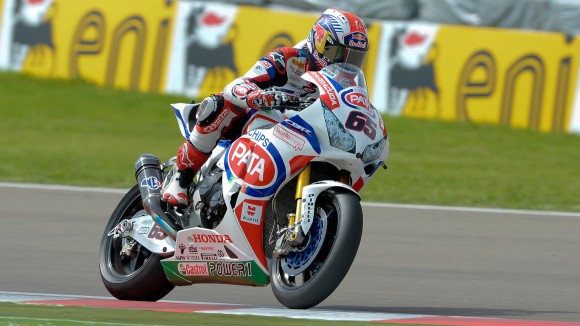 SBK: Jonathan Rea vence ambas baterias em Ímola SBK: Jonathan Rea vence ambas baterias em Ímola