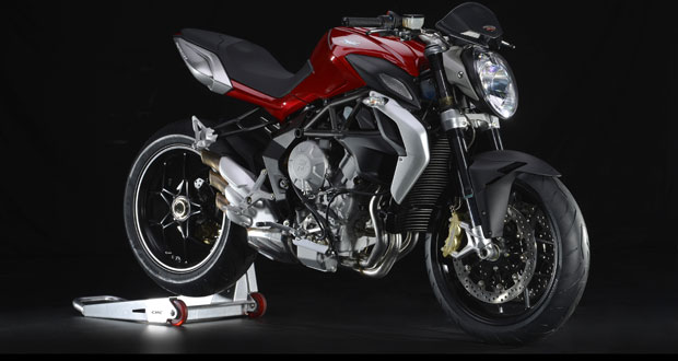 MV Agusta Brutale 800 2014 chega por R$ 47.000 MV Agusta Brutale 800 2014 chega por R$ 47.000