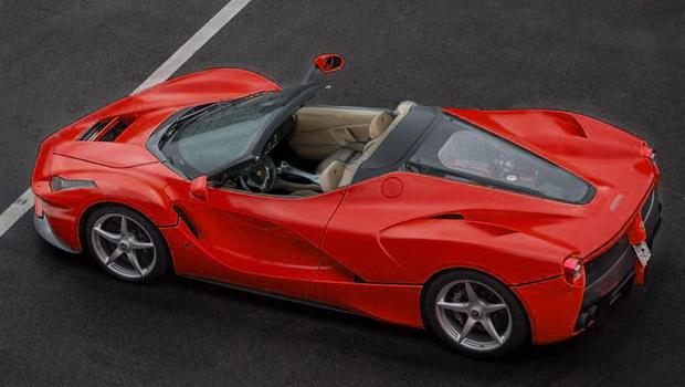 LaFerrari Spider chega ano que vem