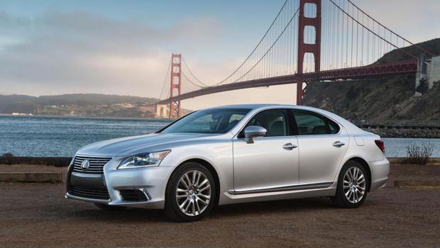Lexus revela poucas mudanças no LS 2015