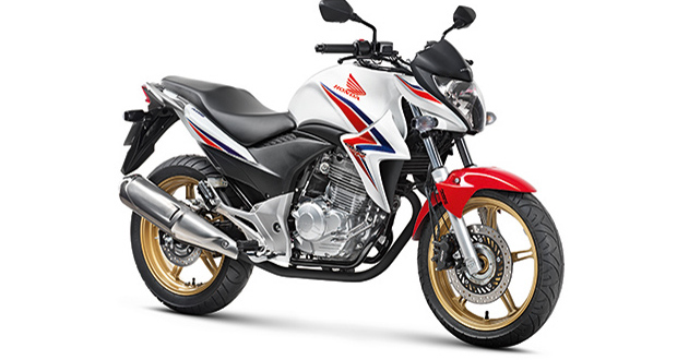 Honda CB 300R 2015 chega por R$ 12.140 Honda CB 300R 2015 chega por R$ 12.140