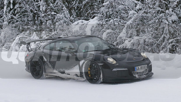 Flagra: novo Porsche 911 GT3 RS