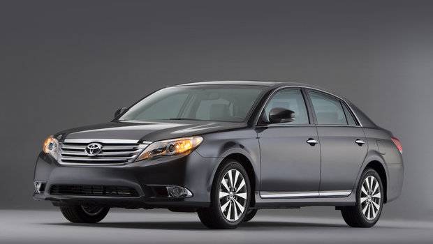 Toyota anuncia recall de 52 mil unidades do modelo Avalon