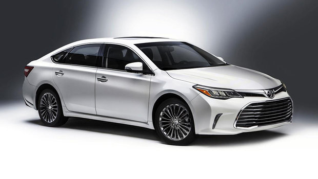 Toyota Avalon recebe facelift