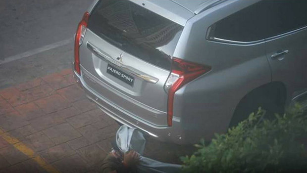 mitsubishi-pajero-dakar-leak-2.jpeg mitsubishi-pajero-dakar-leak-2.jpeg