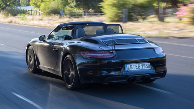 porsche-911-teaser-2.jpeg porsche-911-teaser-2.jpeg