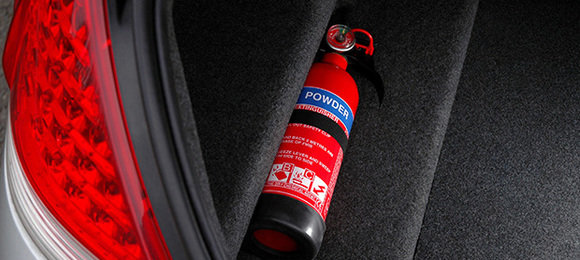 Câmara aprova projeto que perdoa multa por ausência de extintor no carro