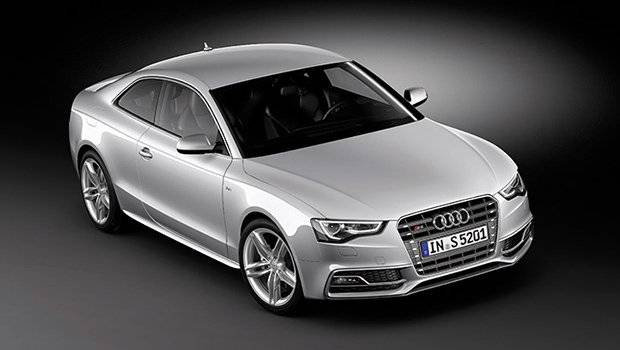 Audi deixa A4 mais caro e A5 mais barato no Brasil