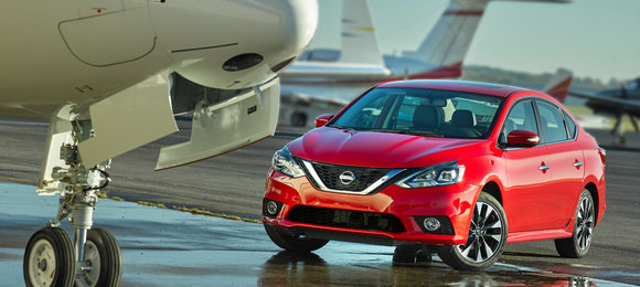 Nissan Sentra ganha visual renovado nos Estados Unidos