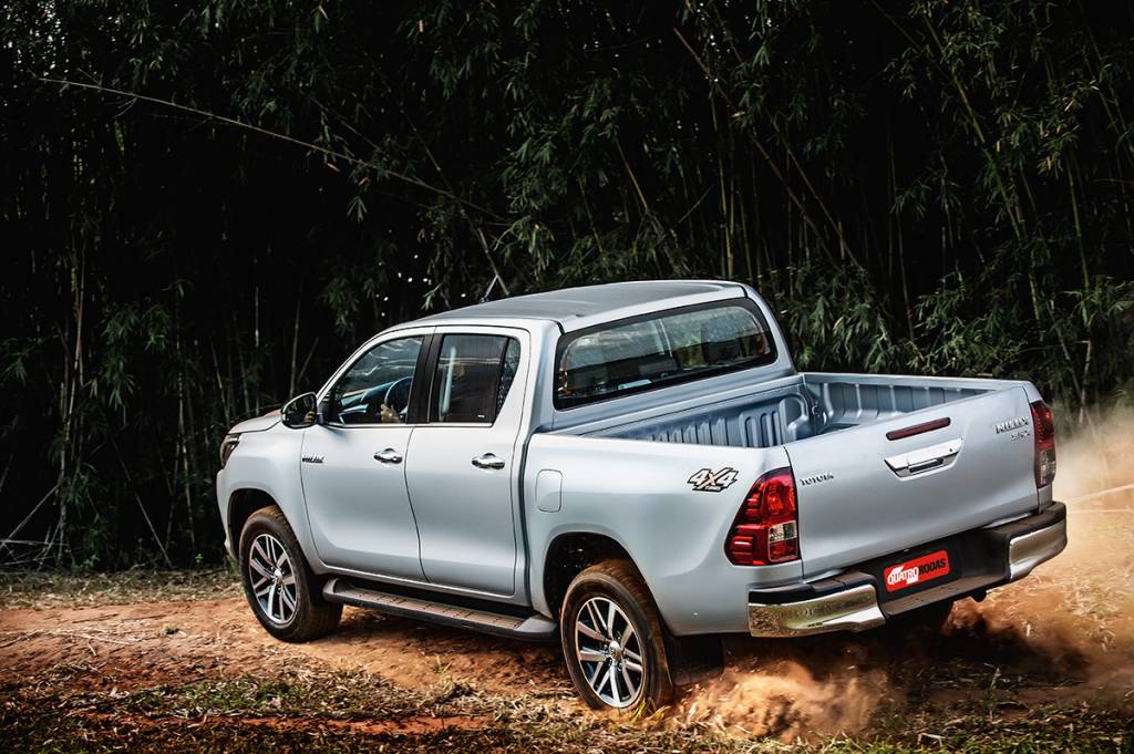 Toyota Hilux SRX Toyota Hilux SRX