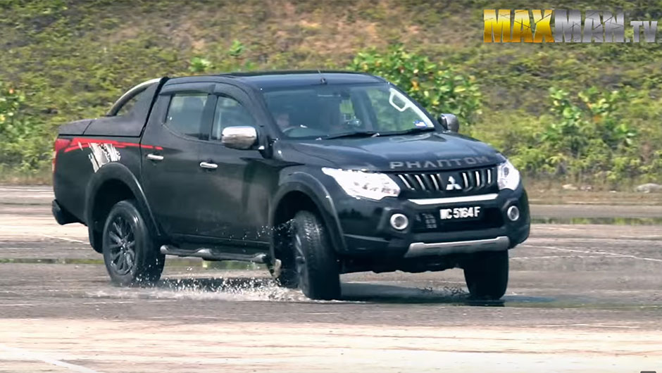 Mitsubishi L200 drift 1 Mitsubishi L200 drift 1