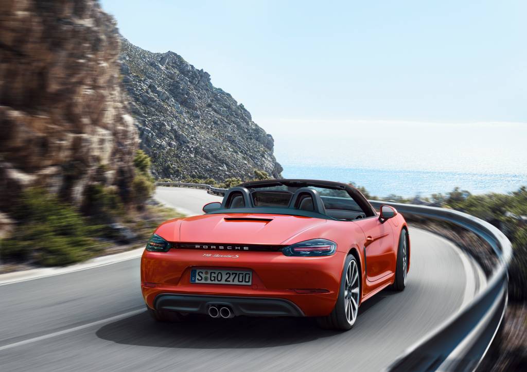 porsche-718-boxster-2 porsche-718-boxster-2