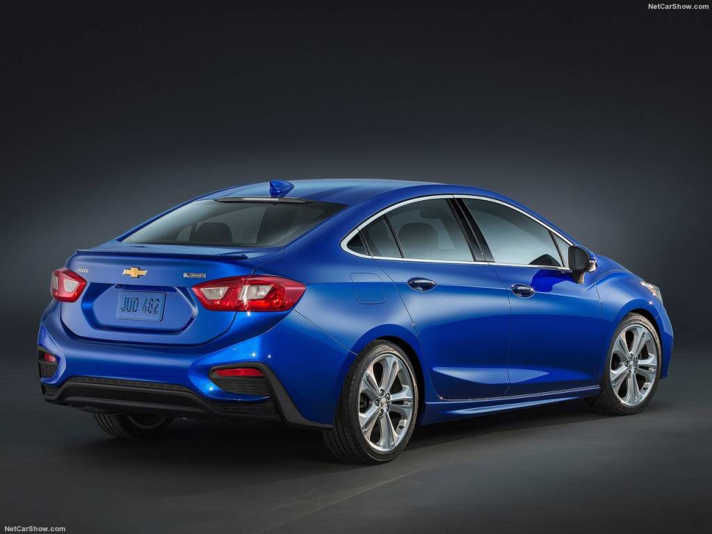 chevrolet-cruze-2 chevrolet-cruze-2