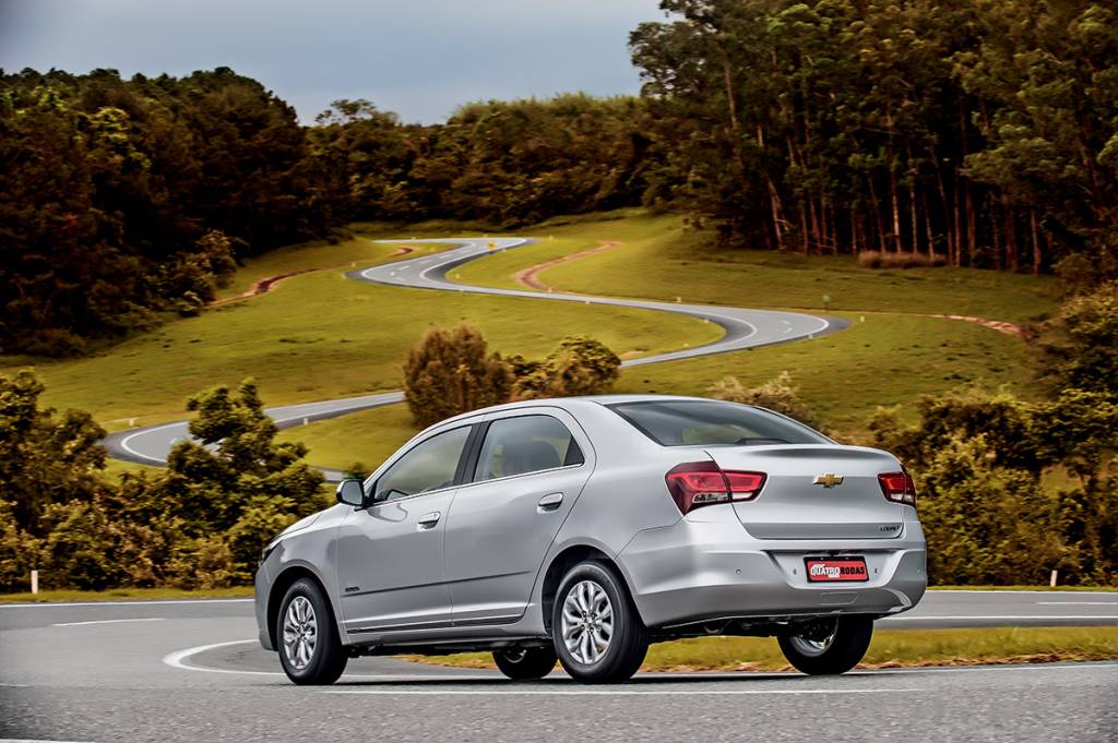 Chevrolet Cobalt 1.8 Elite Chevrolet Cobalt 1.8 Elite: desvio de rota