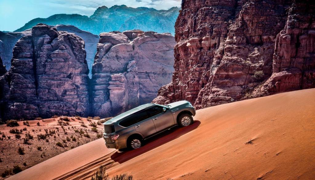 Nissan_Patrol_Breaks_Another_Guinness_World_Record__1_ Nissan_Patrol_Breaks_Another_Guinness_World_Record__1_
