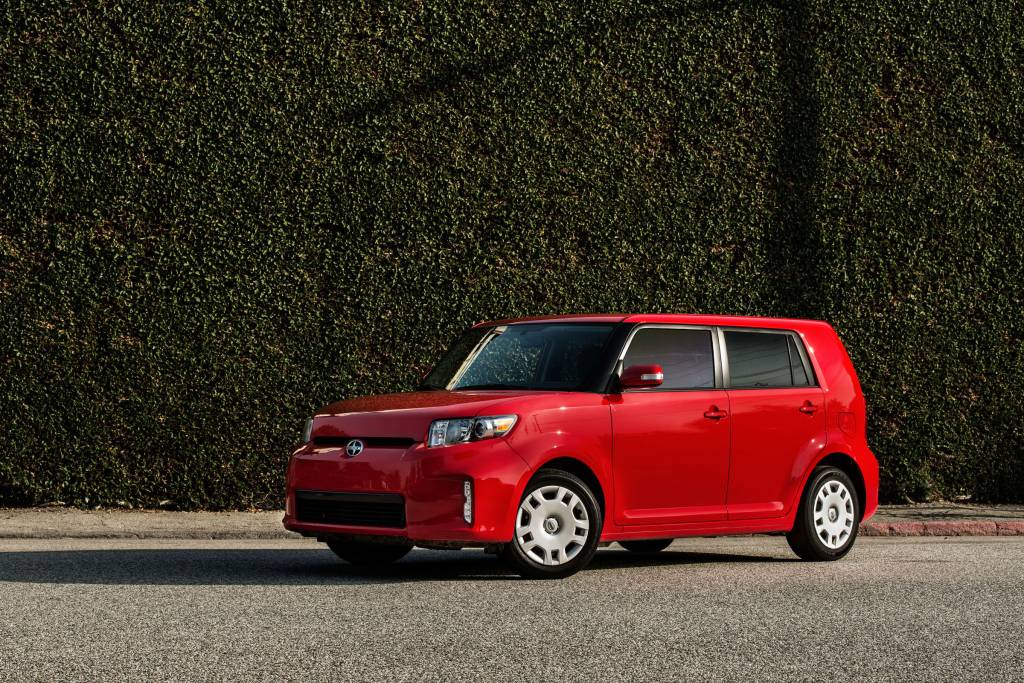 scion-xb scion-xb