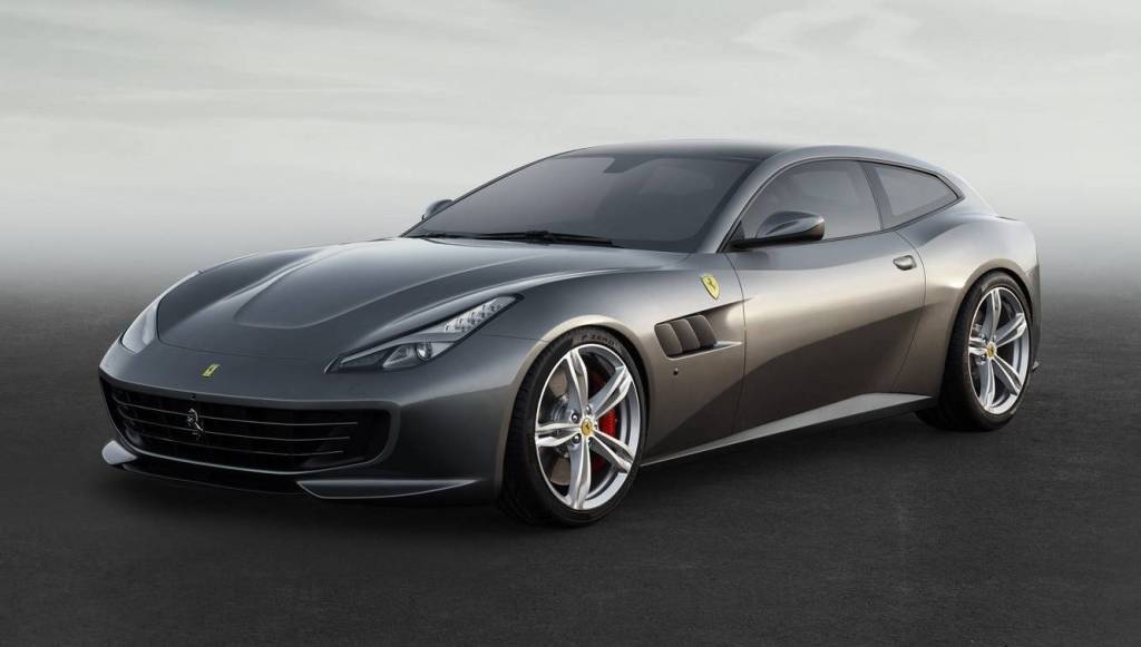 Ferrari GTC4Lusso 1