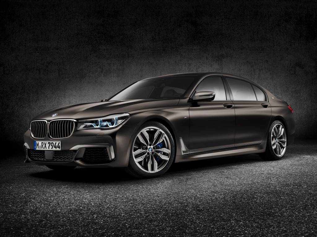 BMW M760Li 1 BMW M760Li 1