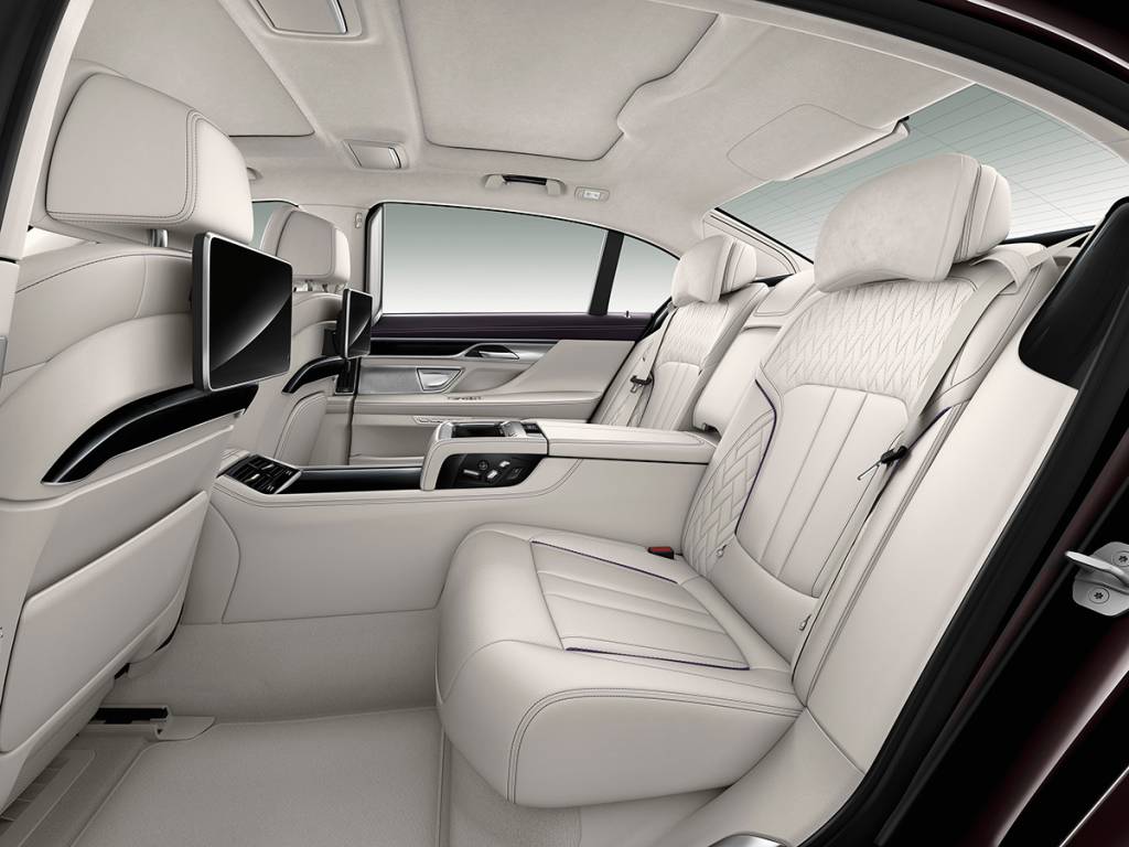 BMW M760Li xDrive V12 BMW M760Li xDrive V12