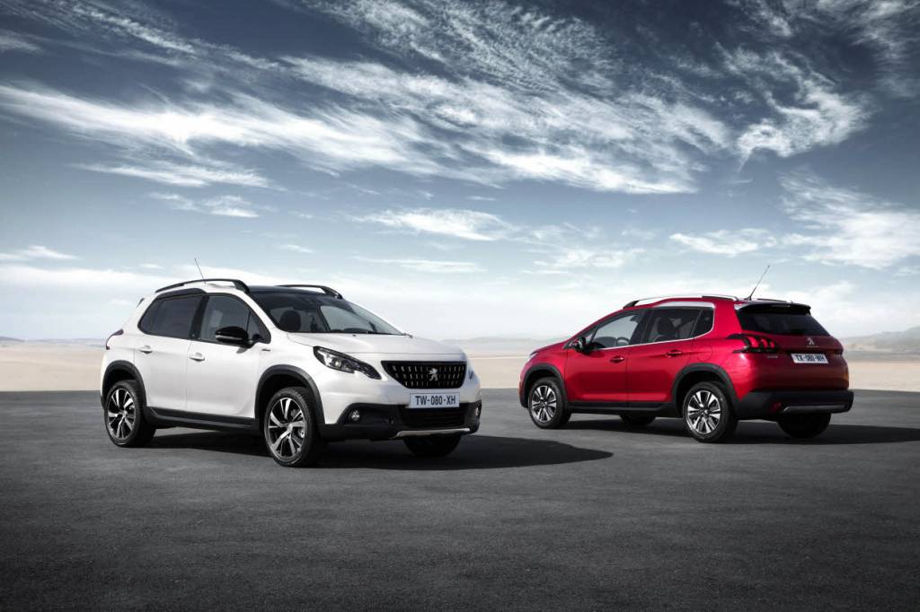 56c5d55b82bee10ed502b387peugeot-2008-2.jpeg peugeot-2008-2