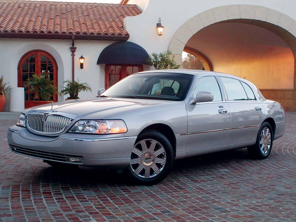 Lincoln Town Car