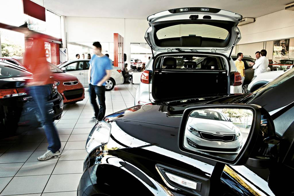 Pesquisa mostra o que irrita e o que agrada o cliente na compra de um carro