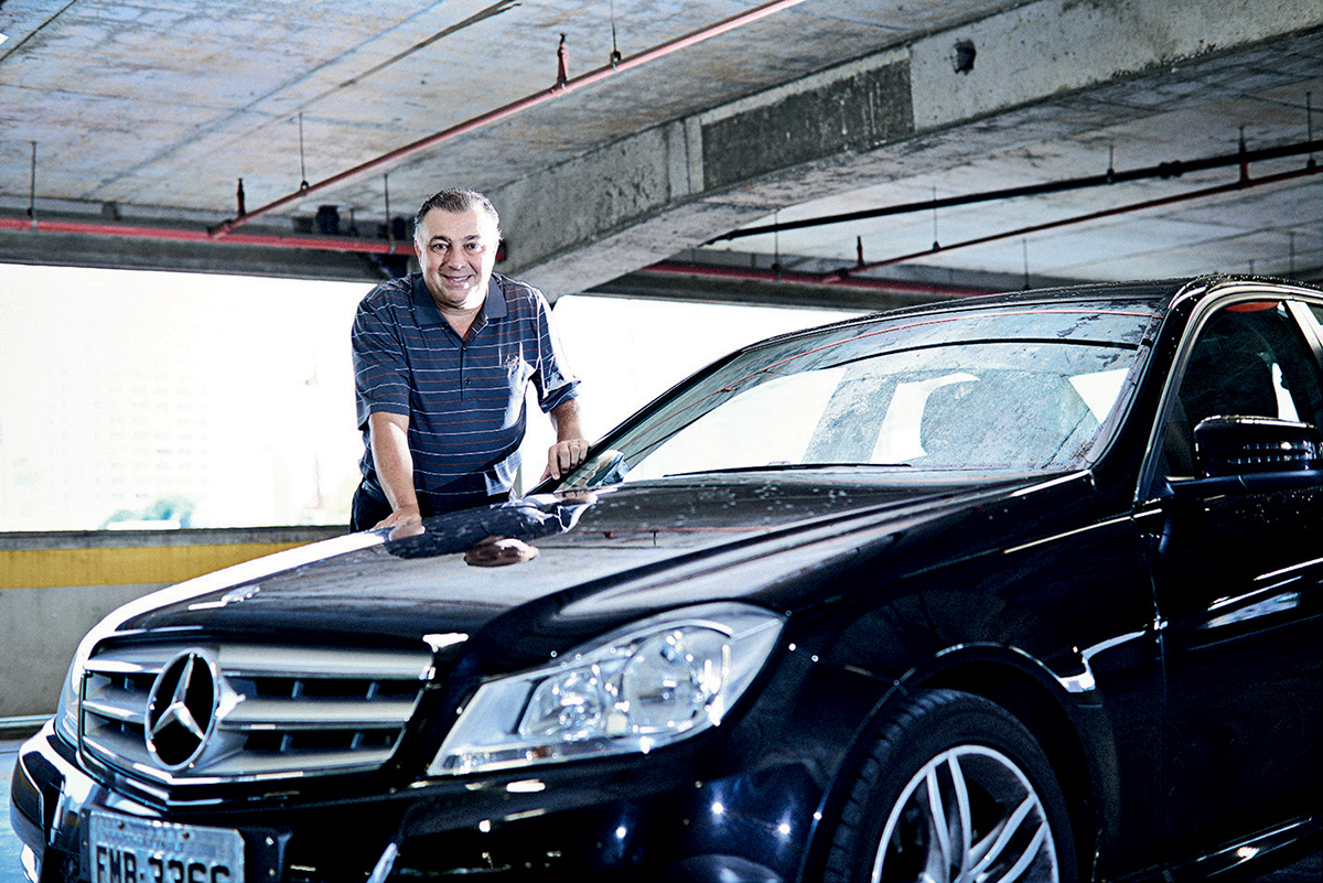 Alberto Guilger, propriet&aacute;rio de um C 180 2013