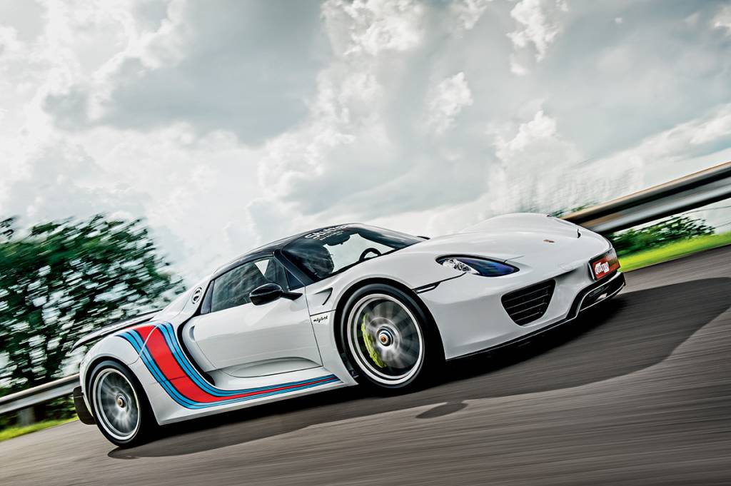 Porsche 918 Spyder Porsche 918 Spyder