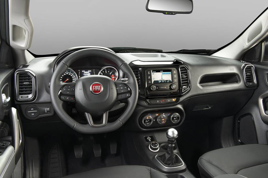 Fiat Toro Freedom 2.0 diesel 4x2 Fiat Toro Freedom 2.0 diesel 4x2